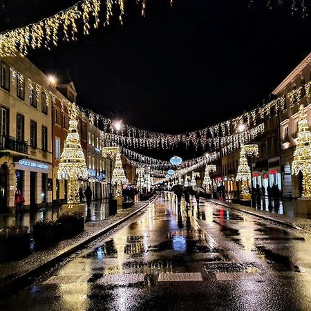 Mieszkanie Z Duzym Terasem W Warszawie Varsavia Esterno foto