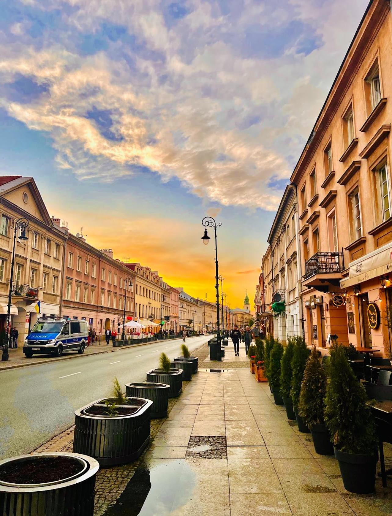 Mieszkanie Z Duzym Terasem W Warszawie Varsavia Esterno foto